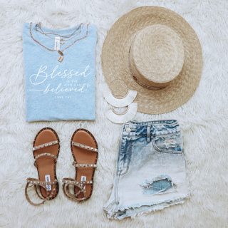 *WEEKLY DEAL* Ends Sunday! Blessed Is She Who Has Believed Graphic T-Shirt