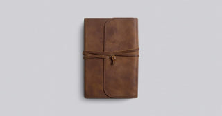 ESV Thinline Bible, Red Letter (Natural Leather, Brown, Flap with Strap): Holy Bible, English Standard Version