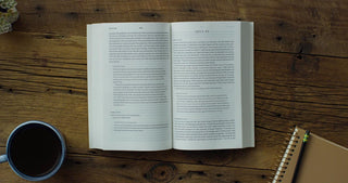 ESV Daily Devotional New Testament: Through the New Testament in a Year