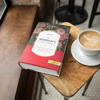 NKJV, The Woman's Study Bible, Hardcover, Red Letter, Full-Color Edition: Receiving God's Truth for Balance, Hope, and Transformation