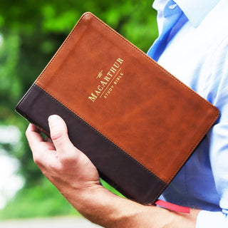 ESV, MacArthur Study Bible, 2nd Edition, Leathersoft, Brown: Unleashing God's Truth One Verse at a Time