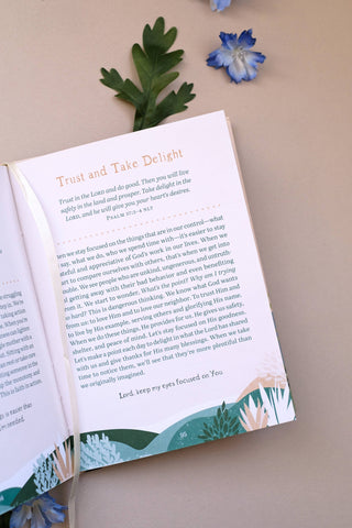 Sacred Space Devotions for Women: Quiet Moments with Jesus
