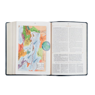 CSB Women's Study Bible: Versailles Theme