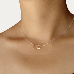 "I Am With You" Connected Circles Necklace